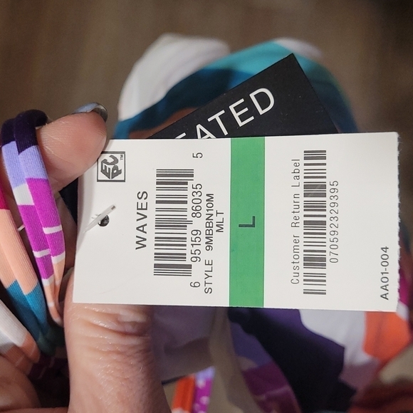 Bar III sz large striped one piece plunge cutout swimsuit new with tags SW2 - Picture 5 of 5